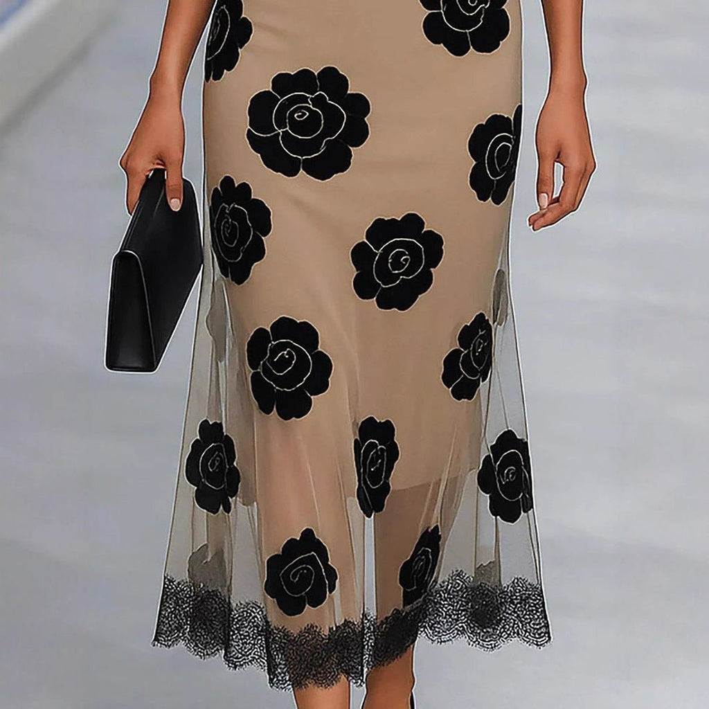 Boat - neckline Contrast - color Floral Lace Maxi Dress - LADYLINE X