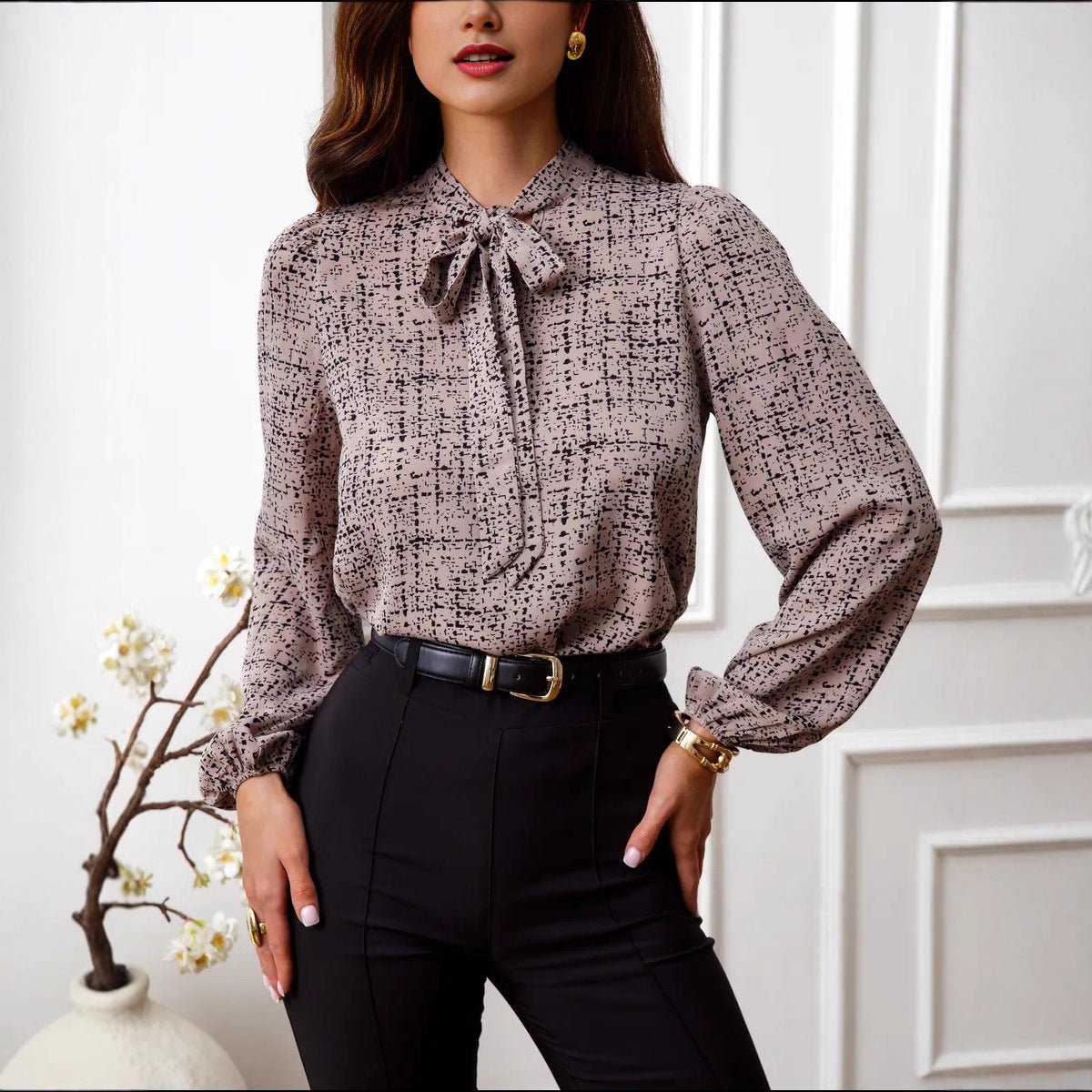 Casual And Stylish Womens Printed V - neck Long - sleeve Shirt - LADYLINE X