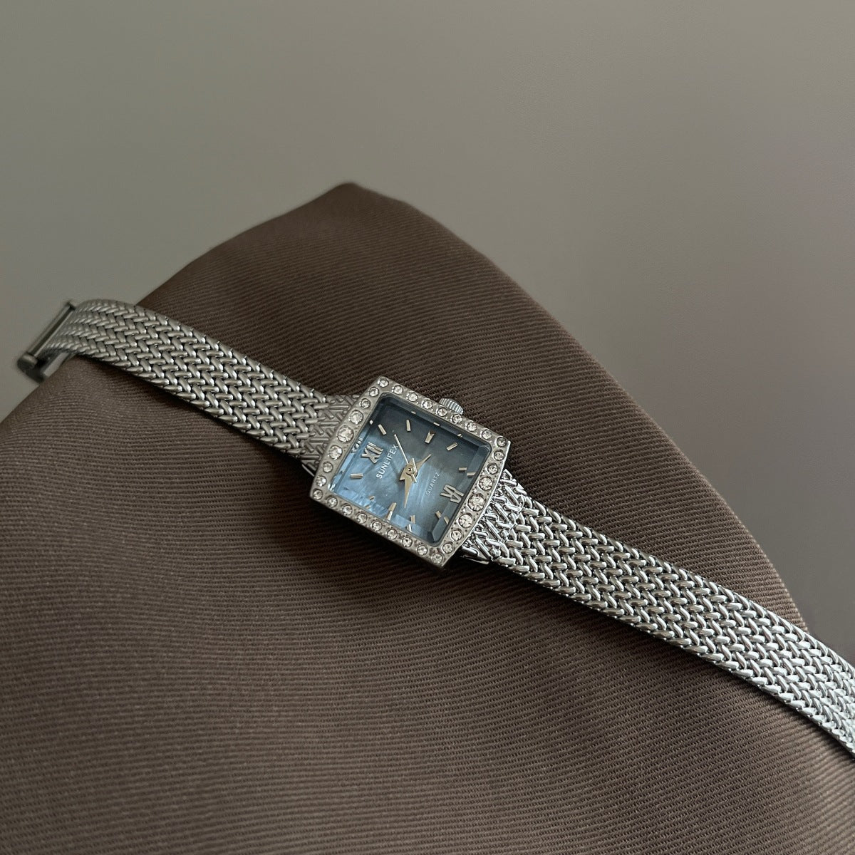 Chanel - style Vintage Watch - LADYLINE X