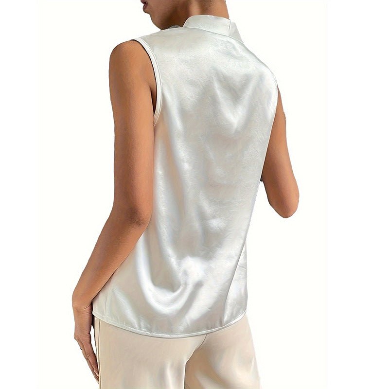 Cropped Sleeveless Inner Top With A V - neck And Wide Shoulders - LADYLINE X