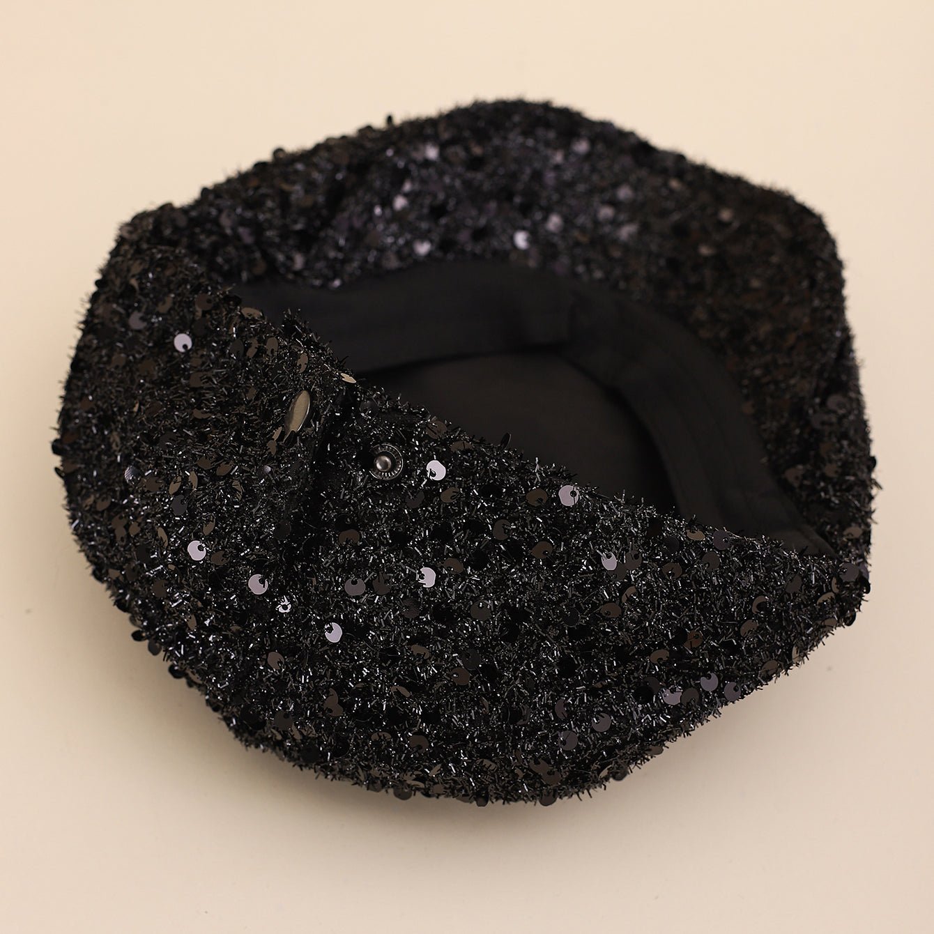 Fashionable Plain - color Sequined Forward Hat - Classic And Versatile, With Lustrous Petal - like Brim. Suitable For Stage Performances. - LADYLINE X