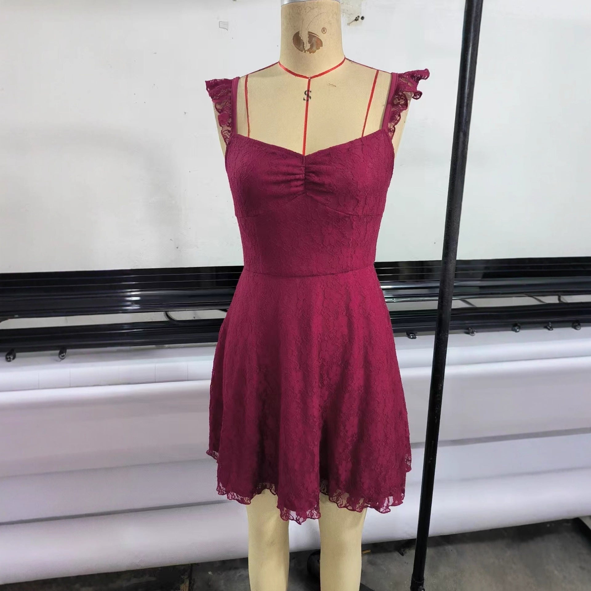 Fashionable Sexy Backless Lace Slip Dress For Women - LADYLINE X