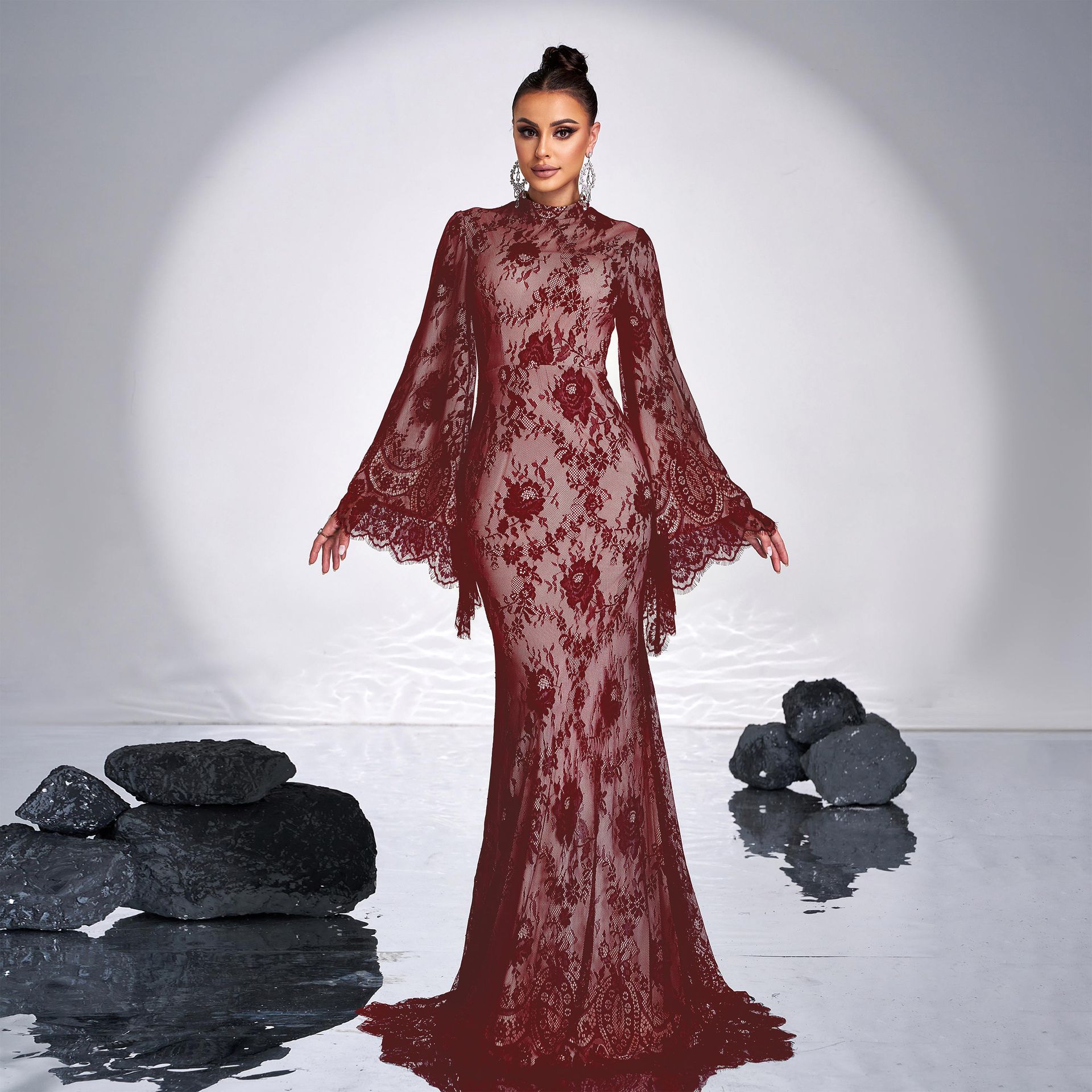 Long Sleeve Round Neck Sexy Lace Banquet Dress - LADYLINE X