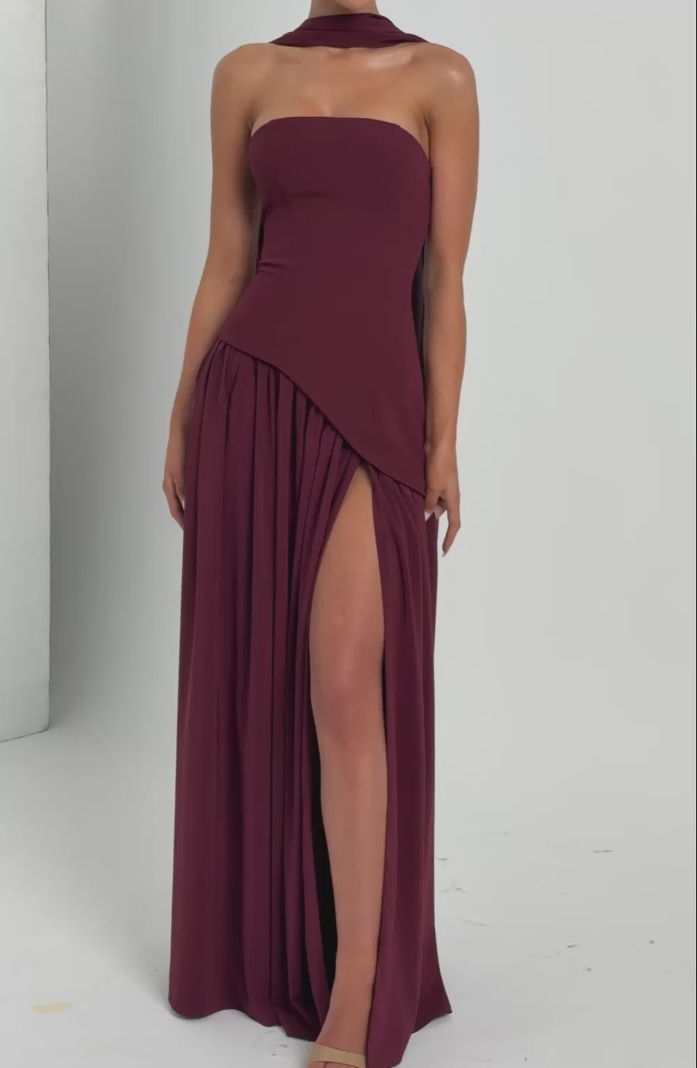 Maliyah Maxi Dress - LADYLINE X