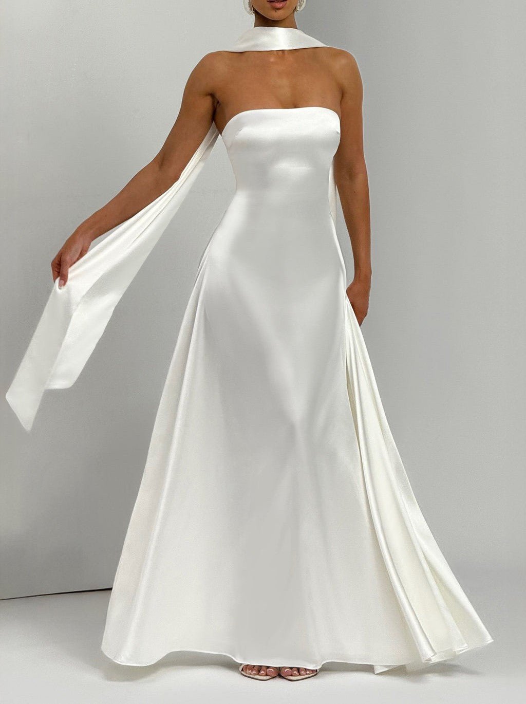 Morven Maxi Dress - LADYLINE X