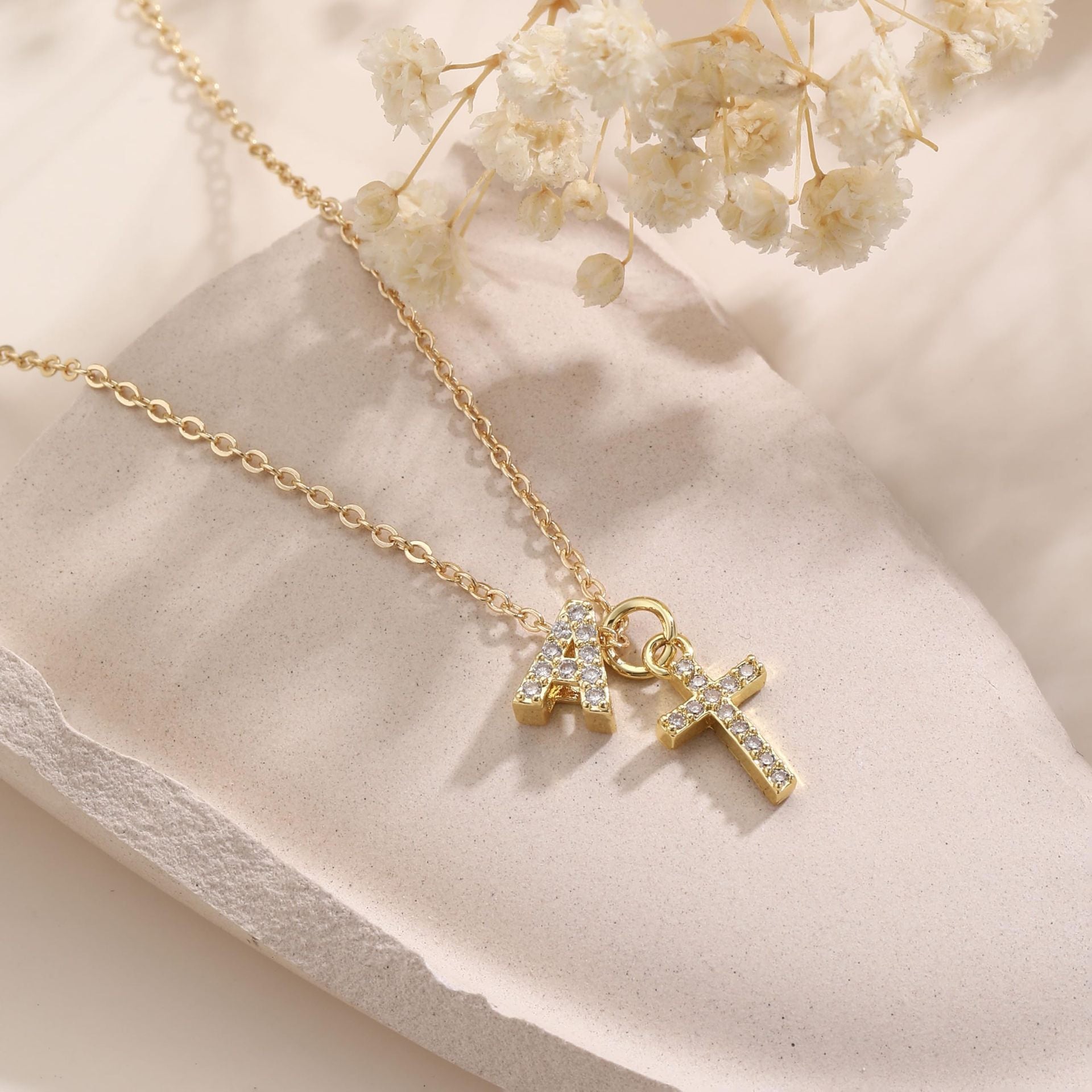 New Cross Bubble 26 Letter Versatile Gold Necklace - LADYLINE X