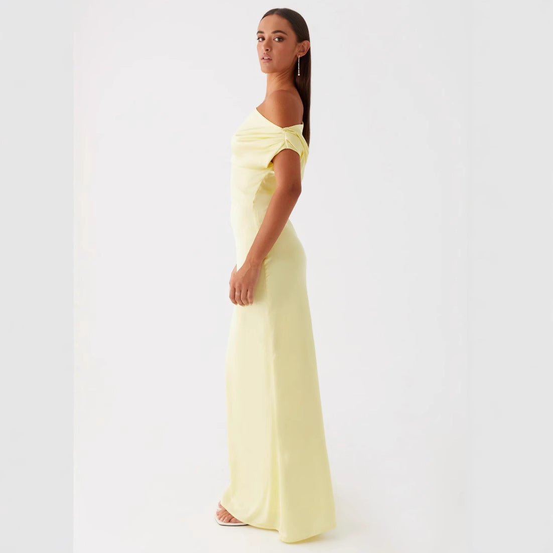 New Solid - color Asymmetrical Neckline Pleated Long Dress - LADYLINE X