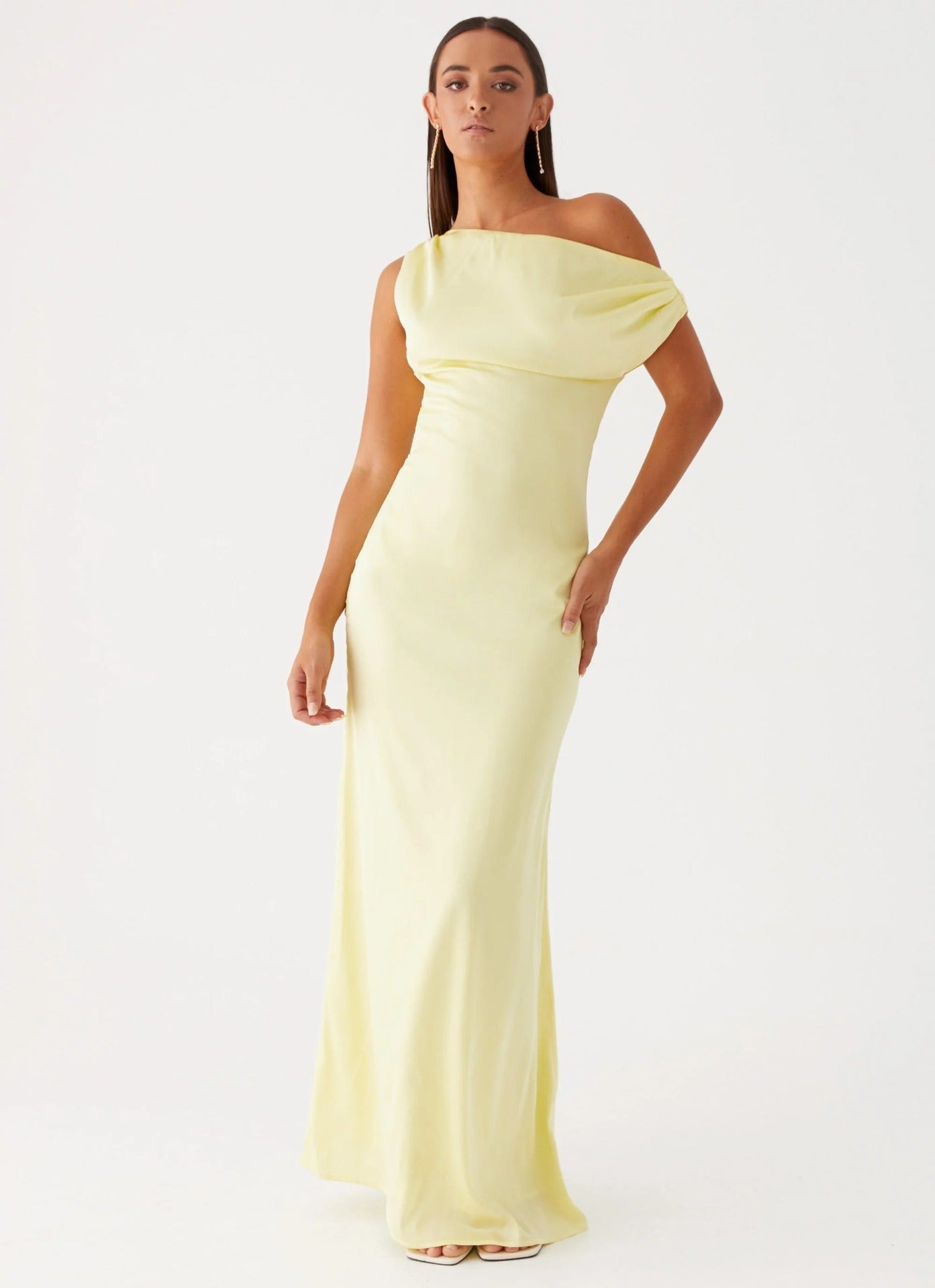 New Solid - color Asymmetrical Neckline Pleated Long Dress - LADYLINE X