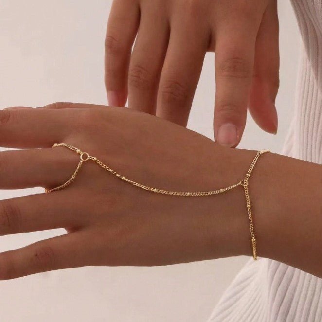 New Stylish Ring Bracelet With A Light - luxury High - end Vibe - LADYLINE X