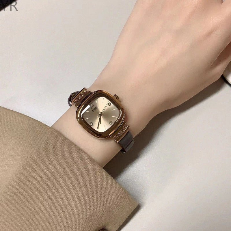 Retro - style Womens Watch With A Minimalist Petite Square Design - LADYLINE X