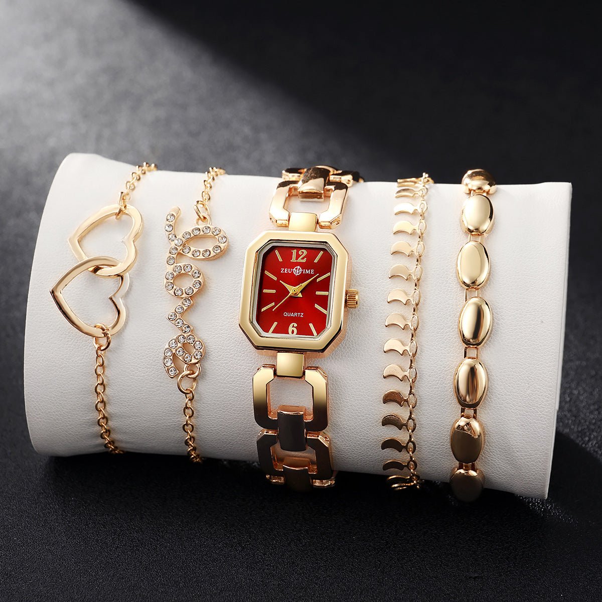 Sleek, Versatile Square Womens Watch Heart - shaped Bracelet - LADYLINE X