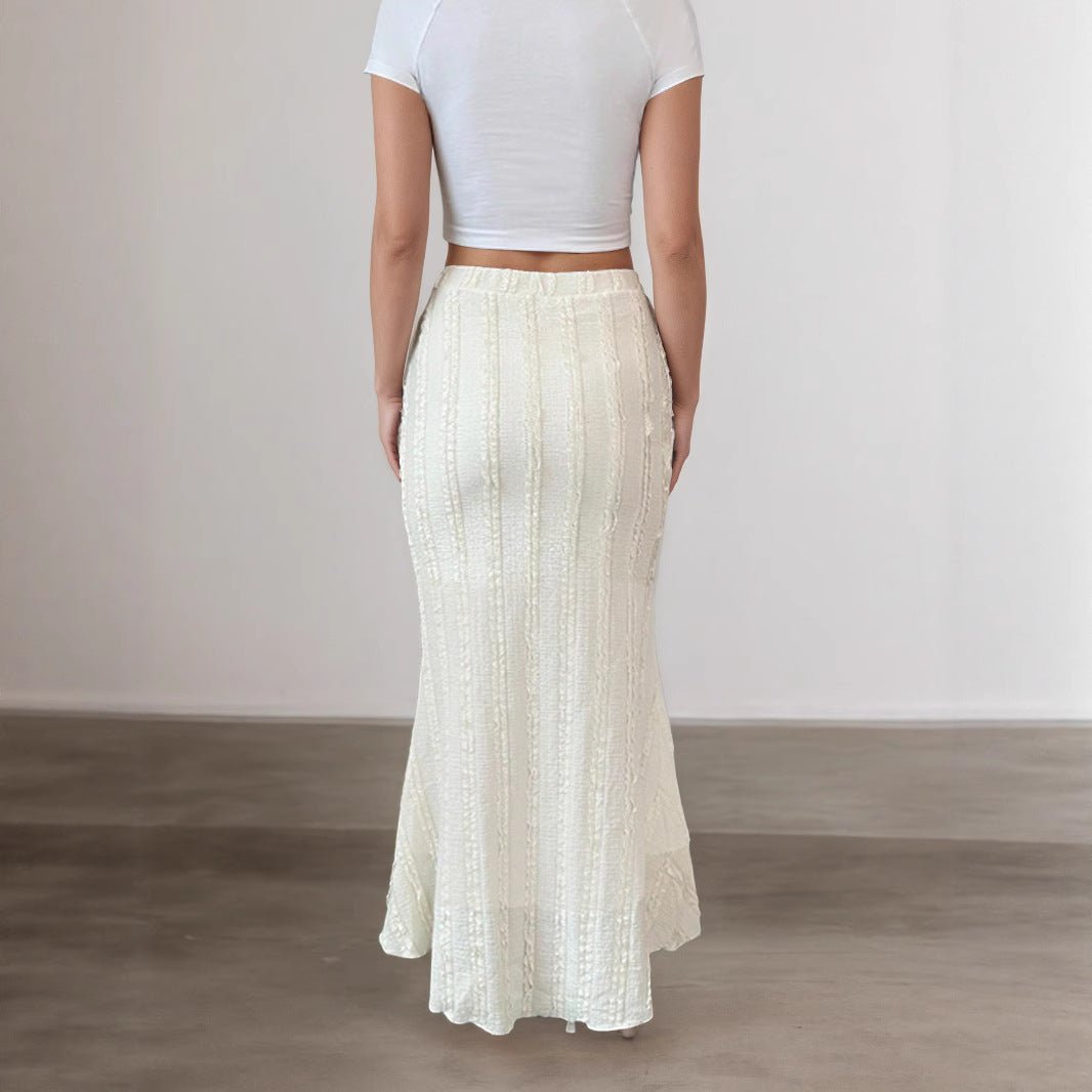 Sophisticated Figure - hugging Sheath Skirt - LADYLINE X