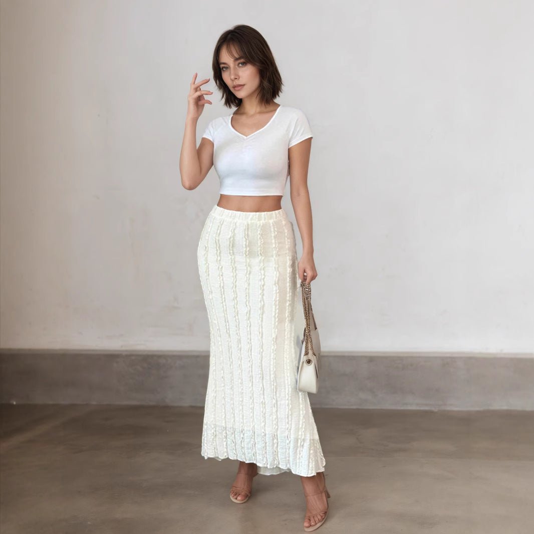 Sophisticated Figure - hugging Sheath Skirt - LADYLINE X