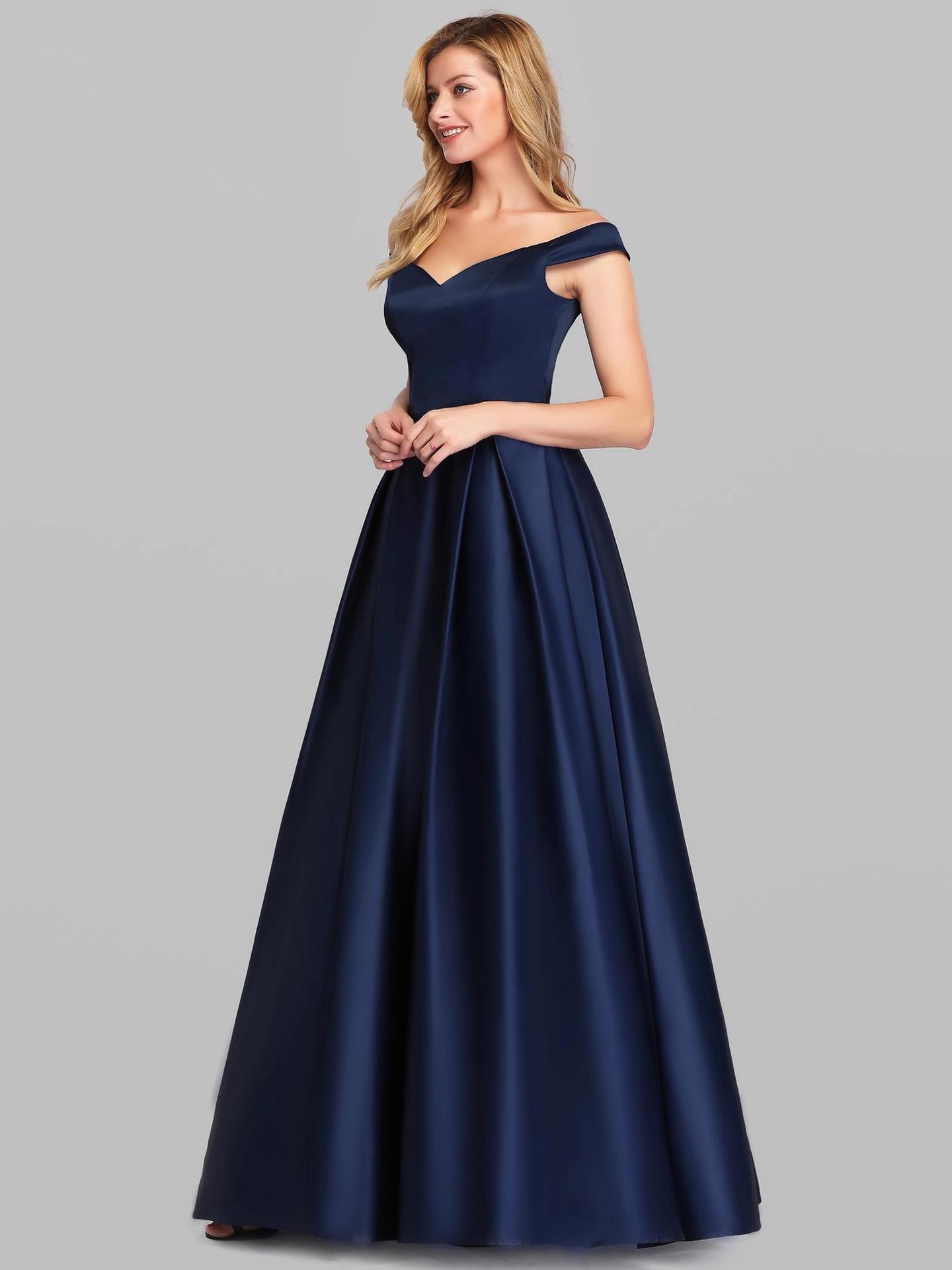 V - Neck Solid Color Long Vintage Gown Dress - LADYLINE X
