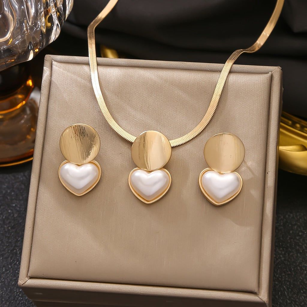 Women's Creative Round Heart - Shaped Pendant Necklace - LADYLINE X