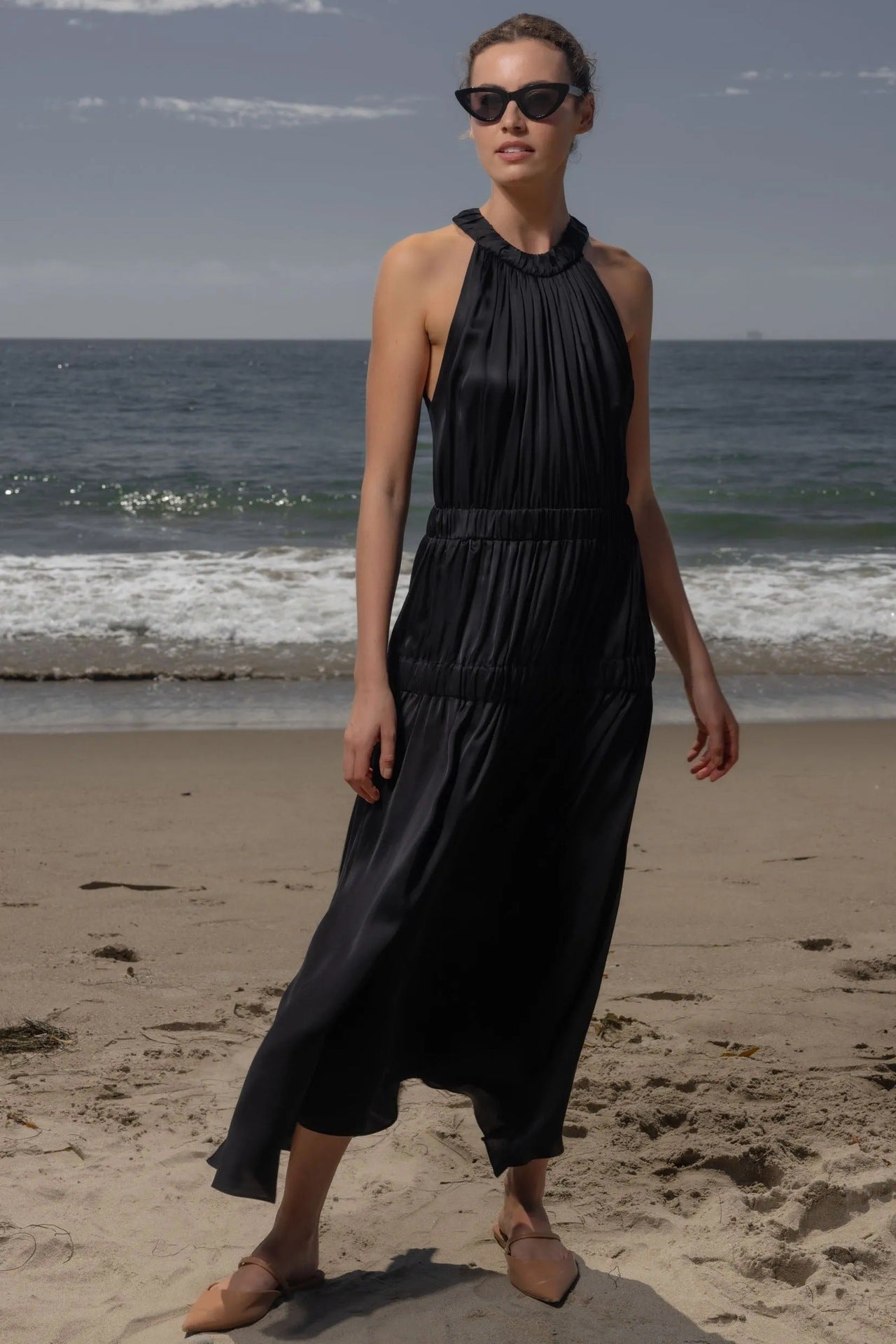 Womens Soft And Sweet Sleeveless Halterneck Casual Dress - LADYLINE X
